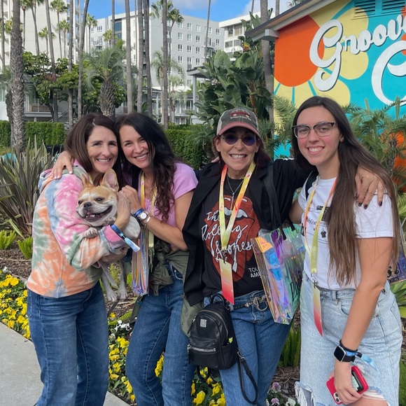 🚨LIVE NOW!!!🚨 - Picture 8 of 12